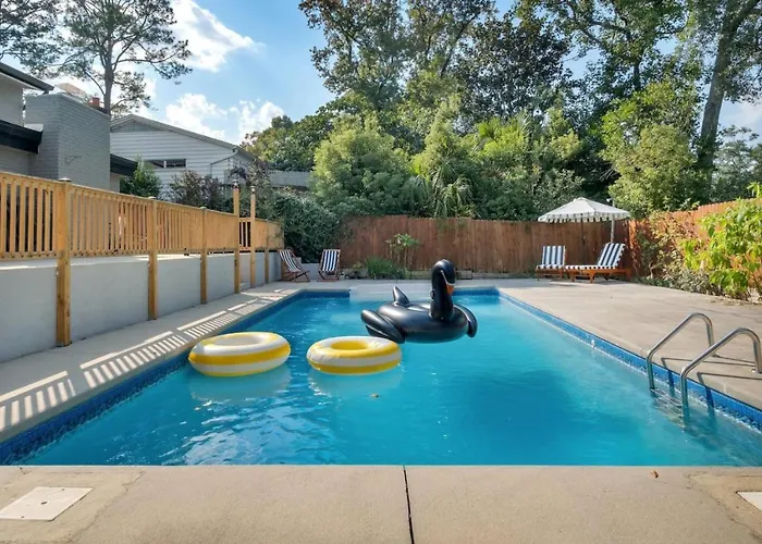 Tal Getaway With Pool Only 7 Mins To Fsu * Tallahassee